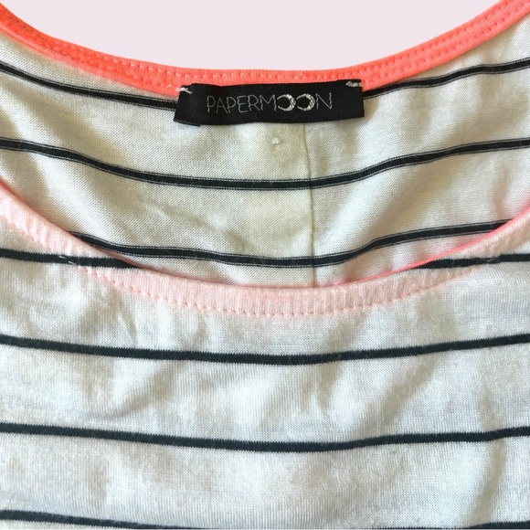 Papermoon One Pocket Button Back Knit Tee - Picture 9 of 9